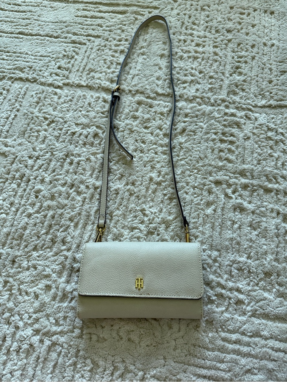 Tommy Hilfiger Cream Leather Crossbody with Gold Hardware